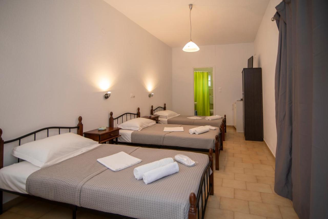Prasini Gonia Bed & Breakfast Platis Gialos  Dış mekan fotoğraf